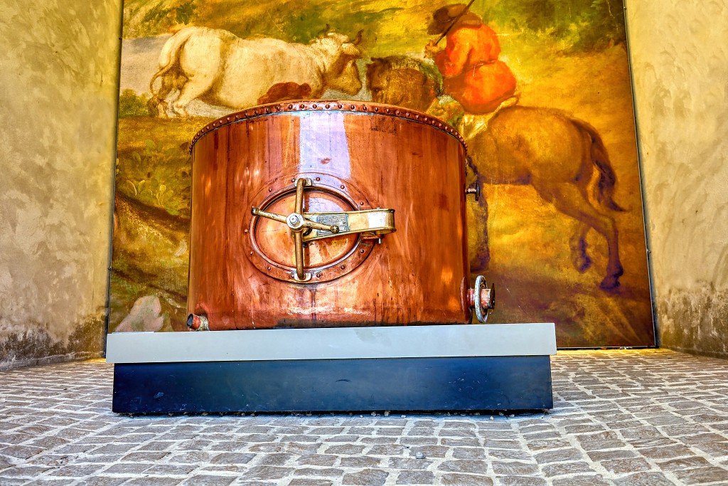 HDR Abbaye notre dame d'orval orval abdij religie reliogion belgie belgique kerk eglise abdijtuin abdijbier klooster ardennen kerkfotografie trappistenbier rooms katholiek